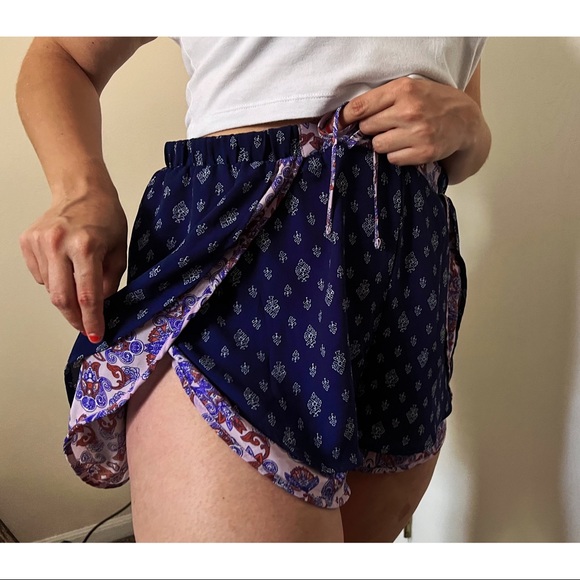 Shorts - Picture 6 of 6